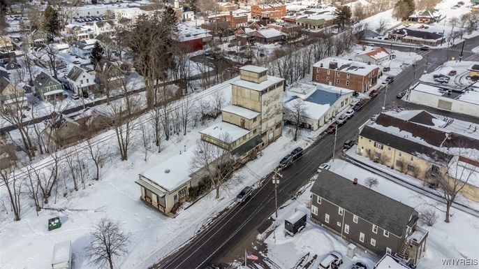 Exterior, Drone