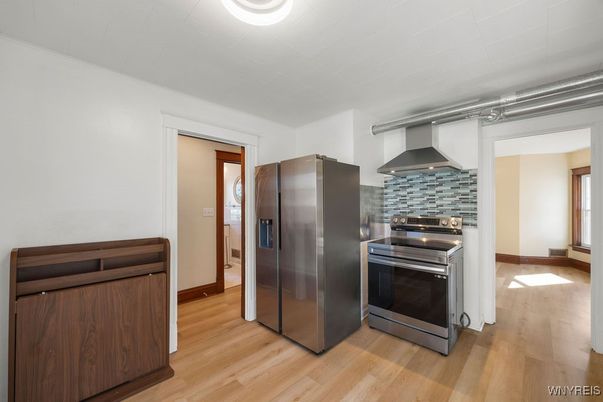 Interior, Kitchen, Stainless Steel Appliances, Wood Texture Flooring