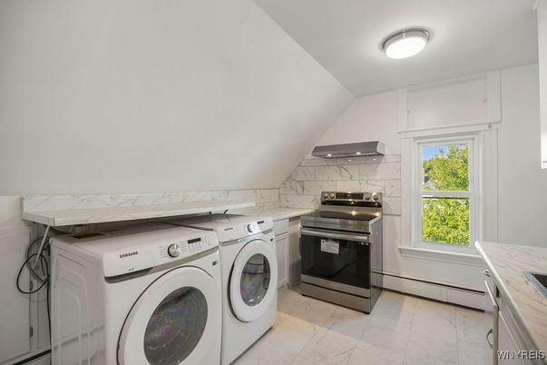 Interior, Marble, Marble Walls, Washer