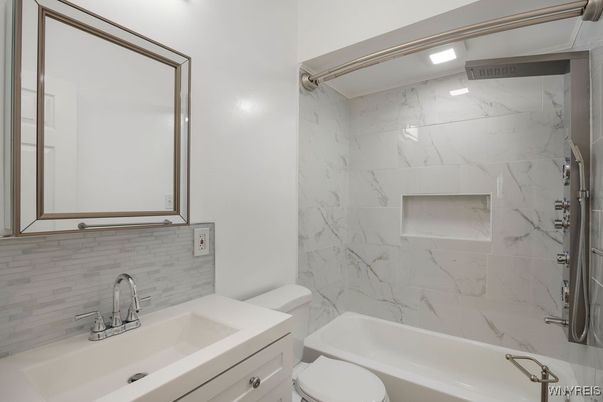 Bathroom, Interior, Marble Walls