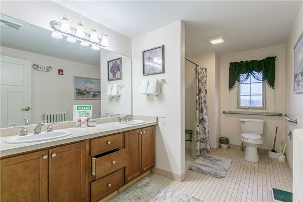 Bathroom, Dual Sink Vanities, Interior