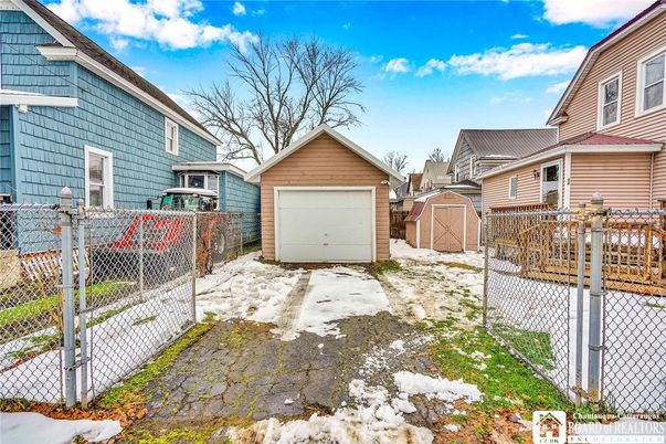 Backyard, Detached Garage, Exterior