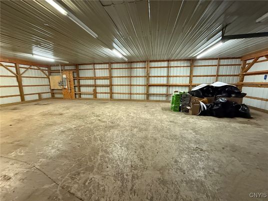 Garage, Interior