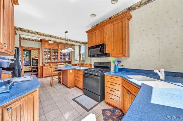 Dining room, Interior, Kitchen, Pendant Lights, Recessed Lighting