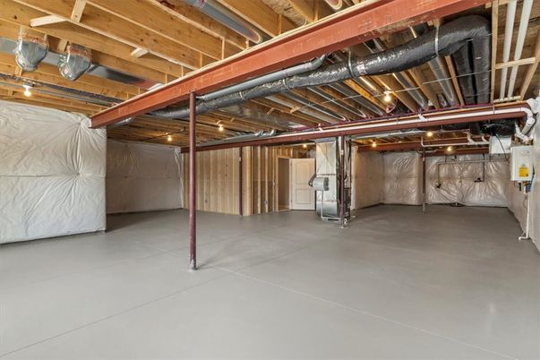 Garage, Interior, Wooden Beams