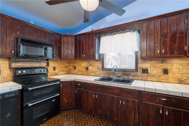Interior, Kitchen, Tile Countertops