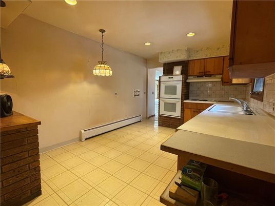 Interior, Kitchen, Pendant Lights, Recessed Lighting