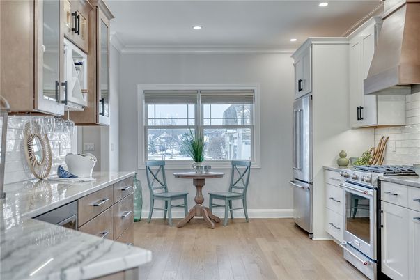 Dining room, Interior, Kitchen, Recessed Lighting, Stainless Steel Appliances, Wood Texture Flooring