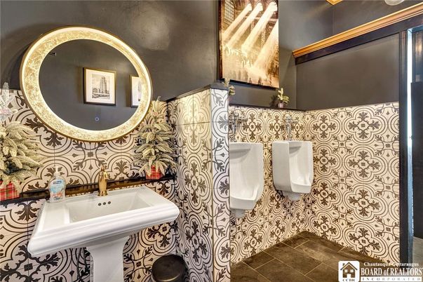 Bathroom, Interior