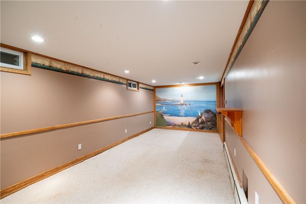 Empty room, Interior, Recessed Lighting