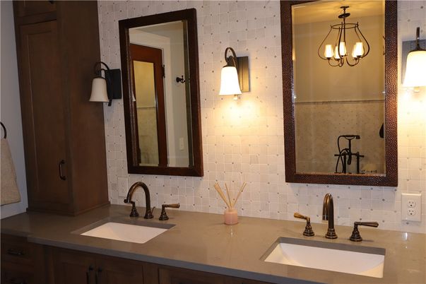 Bathroom, Dual Sink Vanities, Interior, Pendant Lights