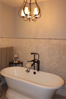 Bathroom, Chandelier, Free Standing Baths, Interior