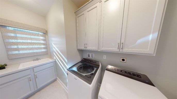 Interior, Washer