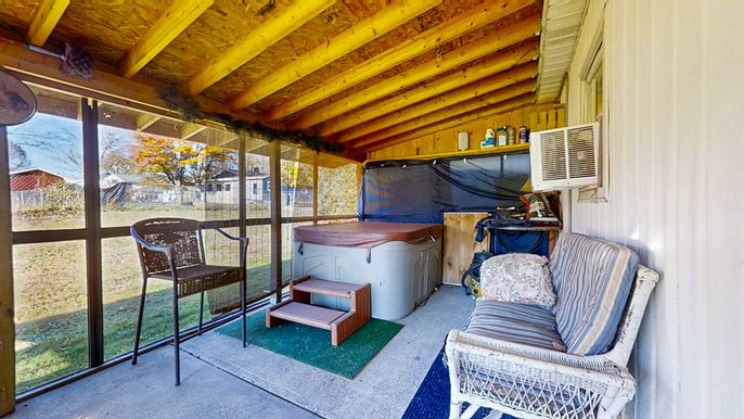 Interior, Sun Room, Wooden Beams