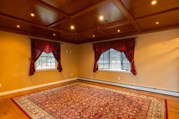 Empty room, Interior, Recessed Lighting, Wooden Beams, Wooden Ceilings, Wood Texture Flooring
