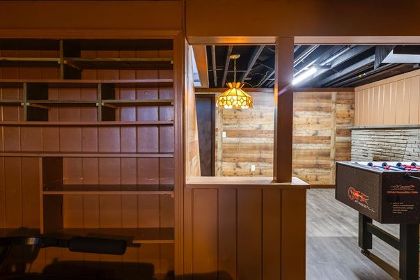 Interior, Pendant Lights, Wood Texture Flooring, Wooden Walls