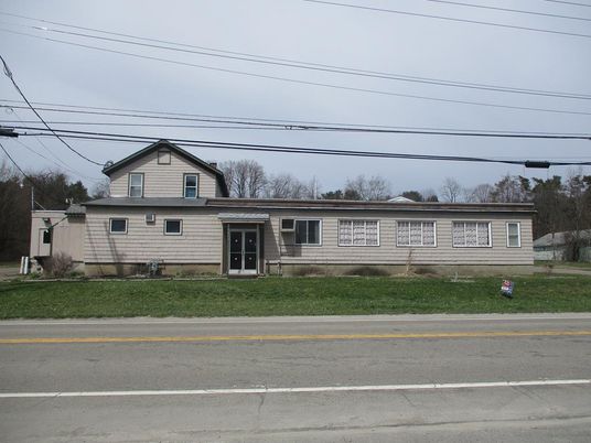 Exterior, Facade, Cape Cod