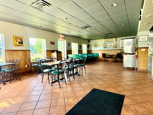 Dining room, Interior, Recessed Lighting