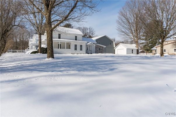Backyard, Detached Garage, Exterior