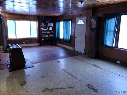 Empty room, Interior, Wooden Ceilings, Wood Texture Flooring, Wooden Walls