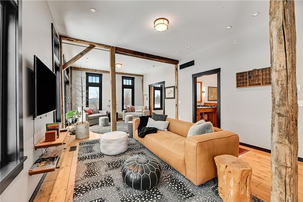 Interior, Living room, Recessed Lighting, Wood Texture Flooring
