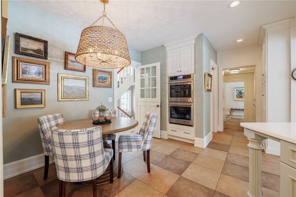 Chandelier, Dining room, Interior, Recessed Lighting