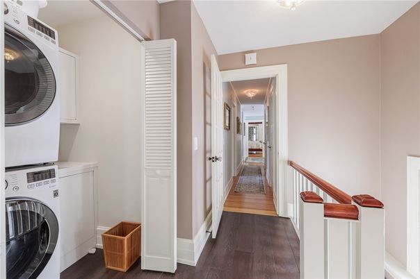 Interior, Utility Closets, Washer, Wood Texture Flooring