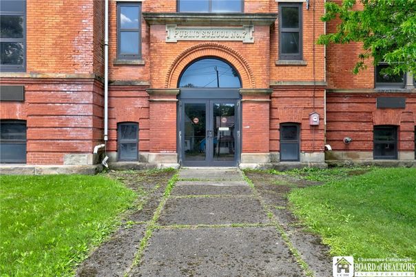 Backyard, Exterior, Facade, Brick Facade, Condo Building