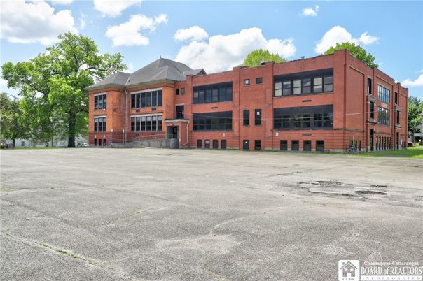 Backyard, Exterior, Facade, Brick Facade, Condo Building