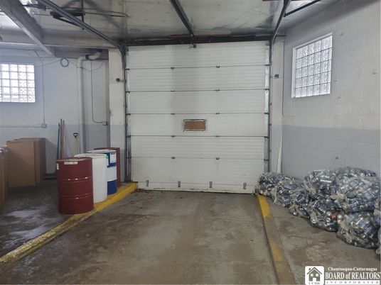 Garage, Interior