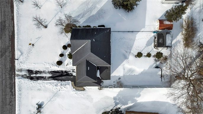 Exterior, Drone