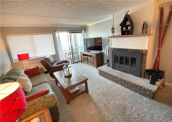 Fireplace, Interior, Living room