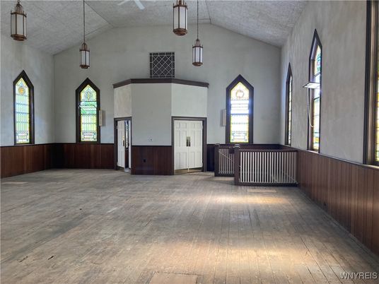Interior, Pendant Lights, Wood Texture Flooring