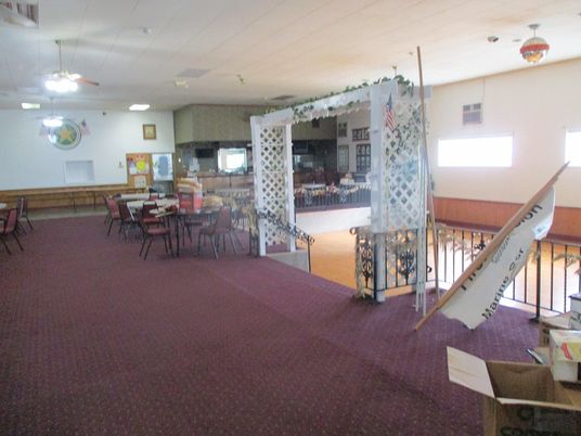 Dining room, Interior, Recessed Lighting