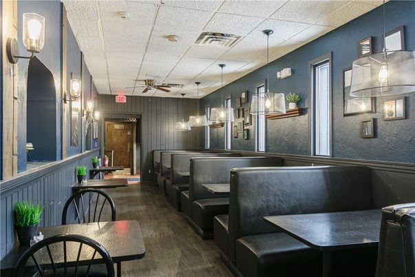 Interior, Pendant Lights, Wood Texture Flooring
