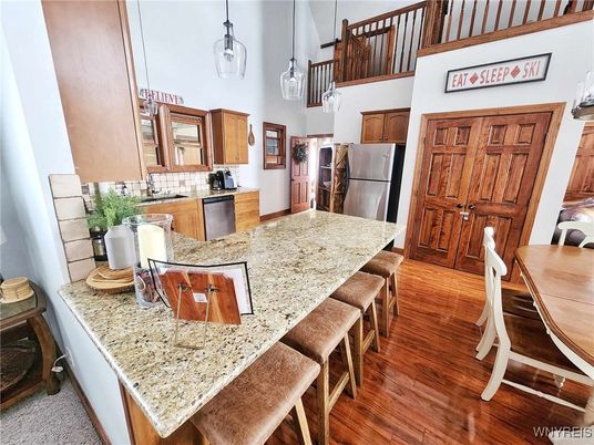 Interior, Kitchen, Pendant Lights, Wood Texture Flooring