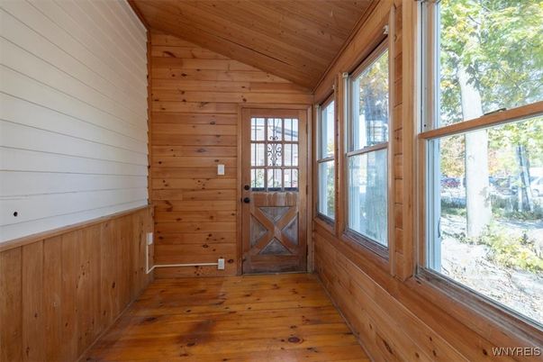 Empty room, Interior, Wooden Ceilings, Wood Texture Flooring, Wooden Walls
