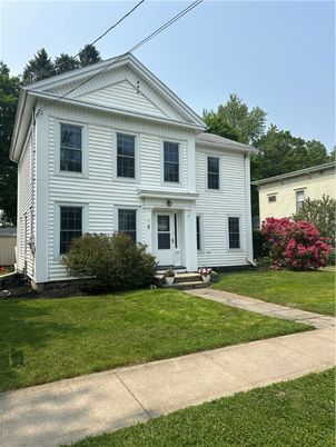 Backyard, Exterior, Facade, Farmhouse