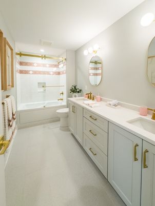 Bathroom, Dual Sink Vanities, Interior