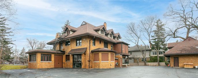 Exterior, Facade, Brick Facade, Queen Anne Victorian