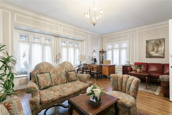Chandelier, Interior, Living room, Wood Texture Flooring