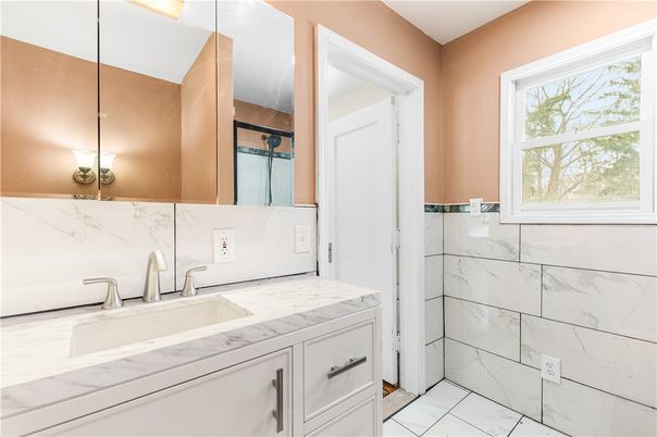Bathroom, Dual Sink Vanities, Interior, Marble, Marble Walls