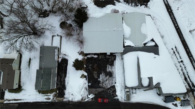 Exterior, Drone