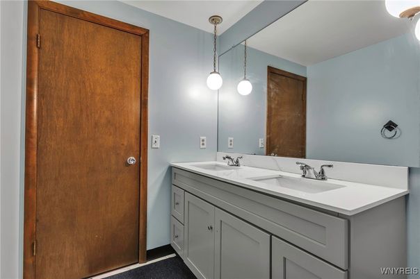 Bathroom, Dual Sink Vanities, Interior, Pendant Lights