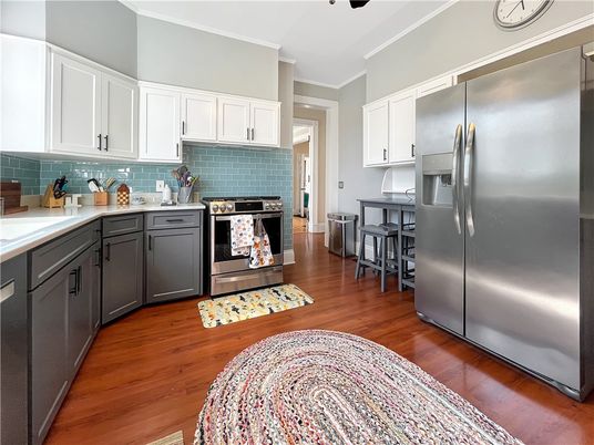 Interior, Kitchen, Stainless Steel Appliances, Wood Texture Flooring