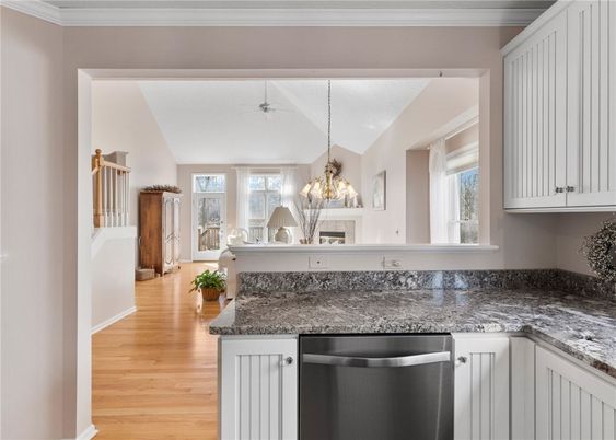 Interior, Kitchen, Pendant Lights, Wood Texture Flooring