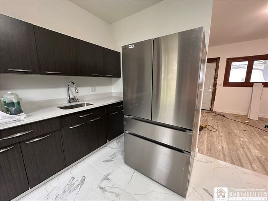 Interior, Kitchen, Marble, Stainless Steel Appliances