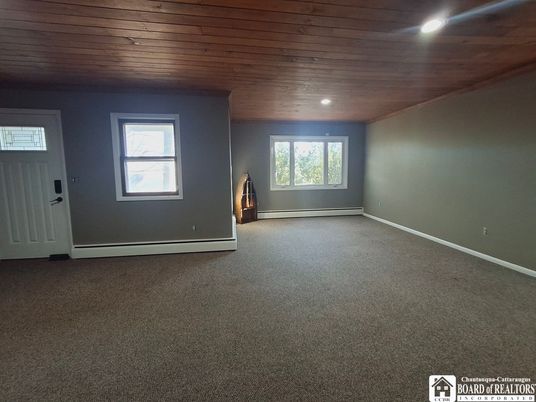 Empty room, Interior, Recessed Lighting, Wooden Ceilings