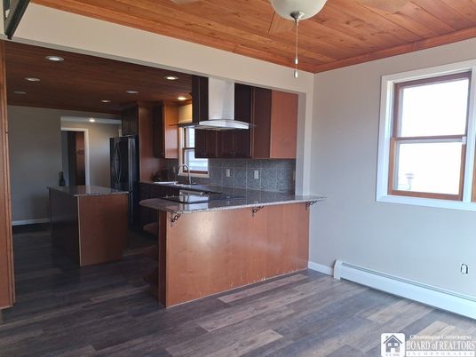 Interior, Kitchen, Recessed Lighting, Wooden Ceilings, Wood Texture Flooring