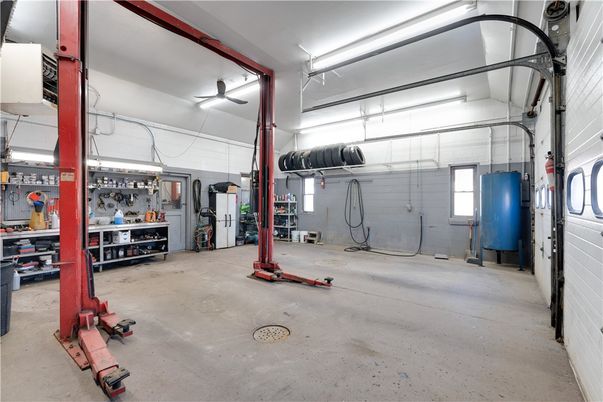 Fitness Equipment, Interior